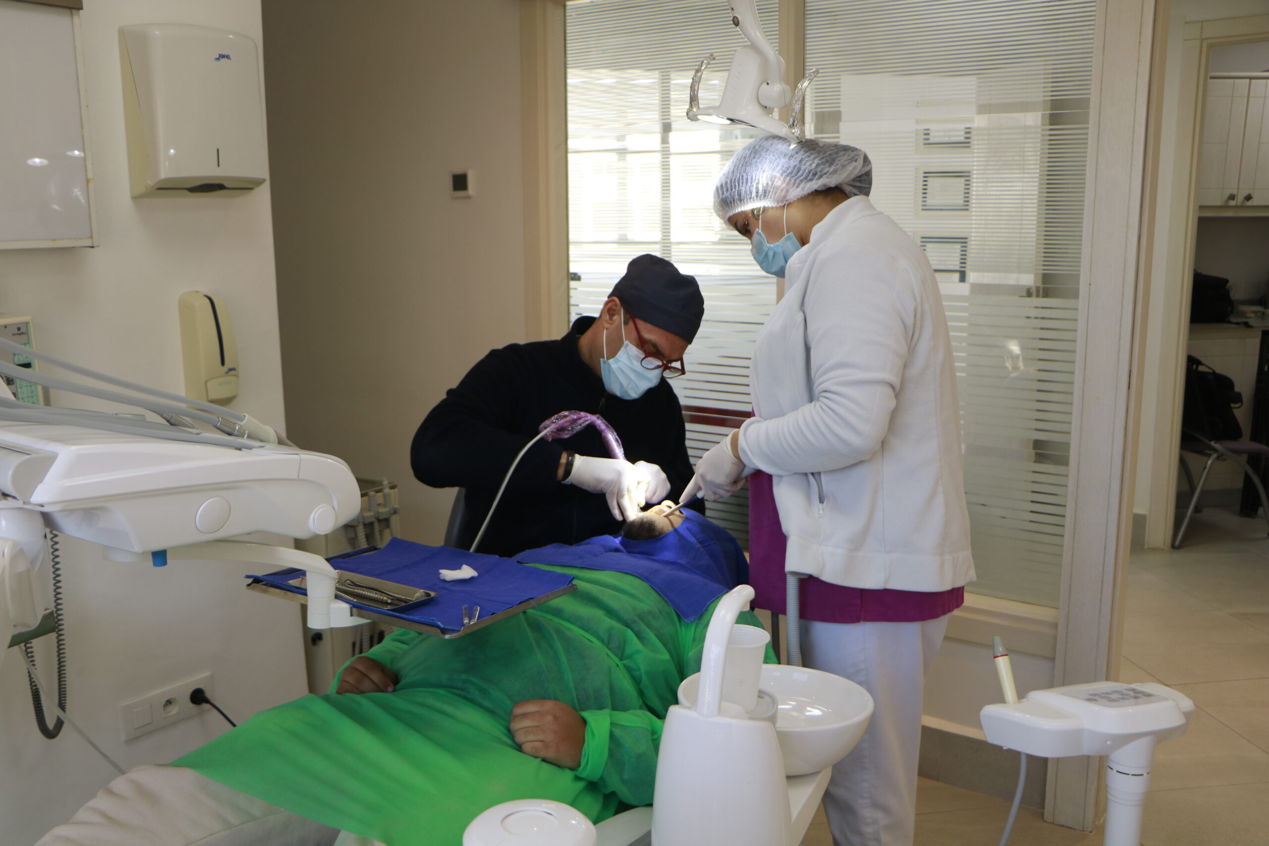 implant clinique